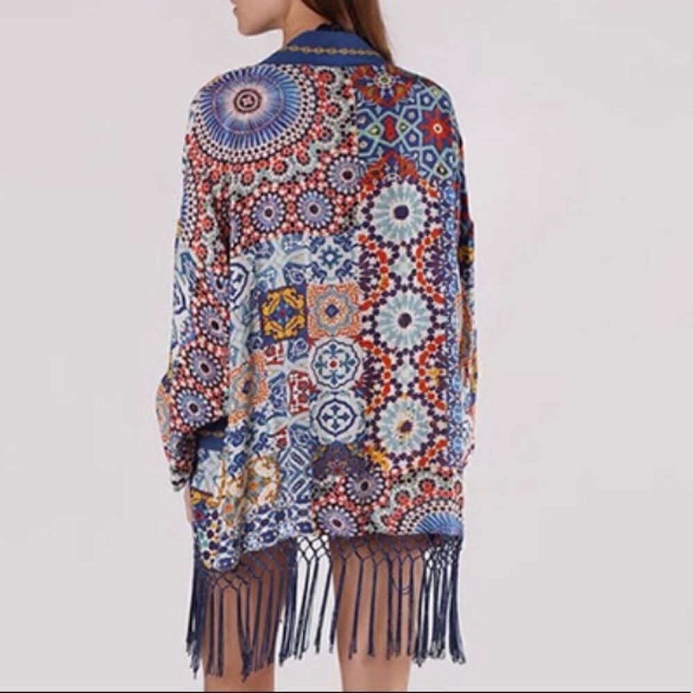 Desigual kimono beachy blouse, multi color, fringe, size L - Picture 8 of 14